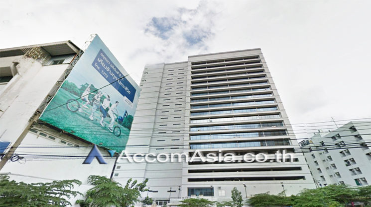 Center Air, Split-type Air |  Office space For Rent in Silom, Bangkok  near BTS Chong Nonsi (AA10956)
